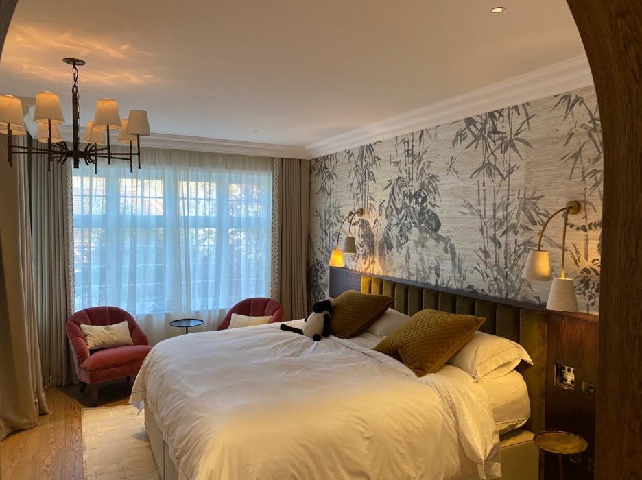 Bamboo-print wallpaper behind the bed in a bedroom, Mayfair Project — view 5